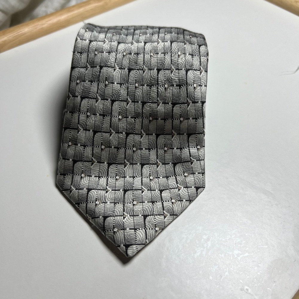 Chez Roff New York 100‎ Silk Handmade Mens Tie Silver Black Geometric Pattern